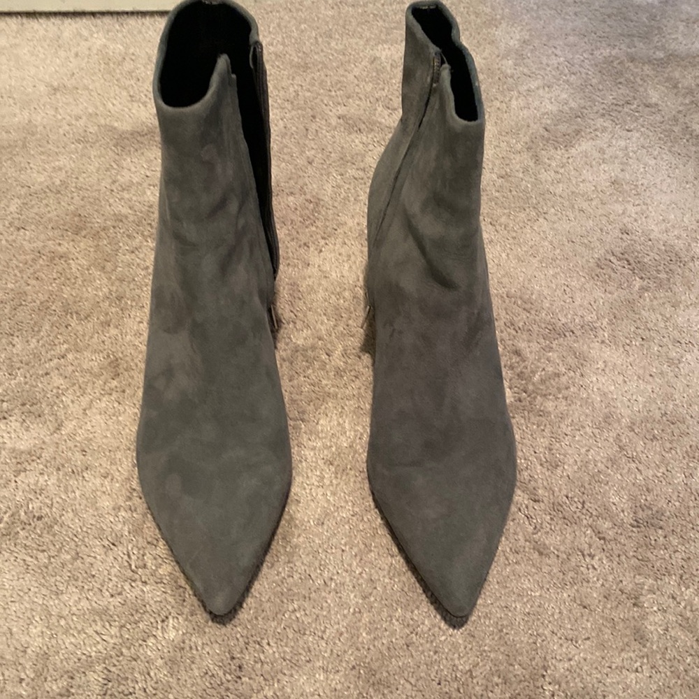 Marc Fisher Jarlie Gray Suede bootie